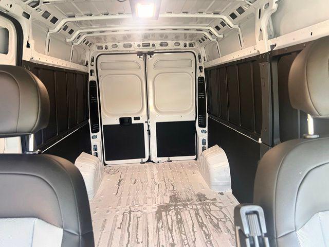 2025 Ram ProMaster 2500 Cargo Van Tradesman High Roof 159" WB w/Pass Seat