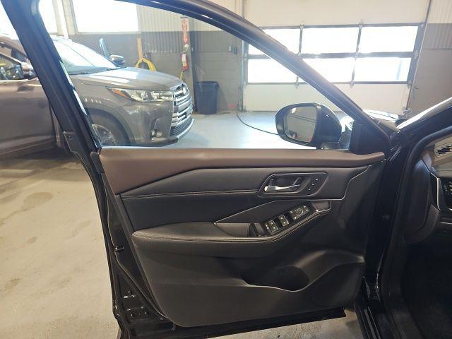 2023 Nissan Rogue SL Intelligent AWD