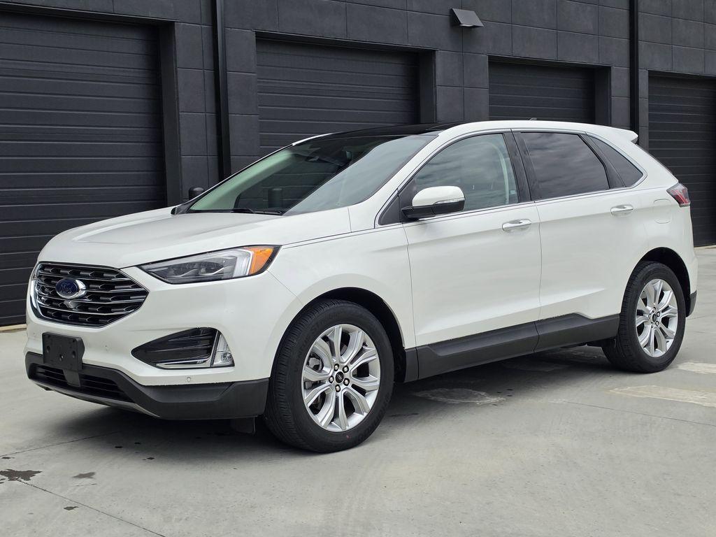 2024 Ford Edge Titanium AWD's photo