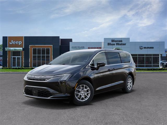 2027 Chrysler Pacifica Select for sale in Fort Gratiot Twp, MI