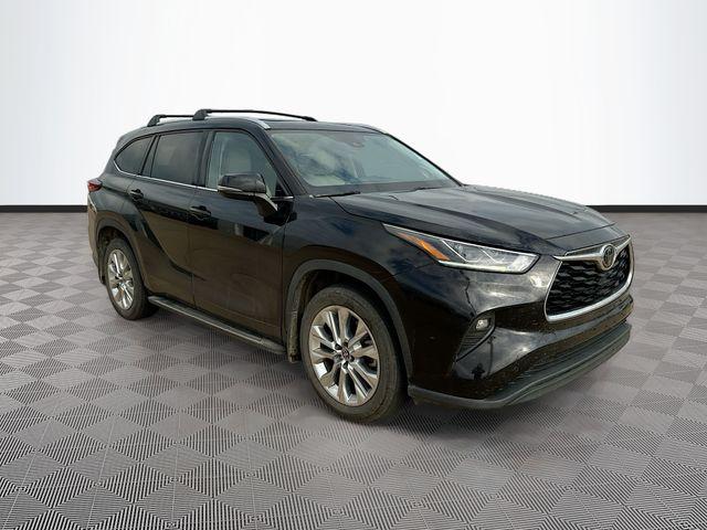 2020 Toyota Highlander Limited 4x2 V6's photo