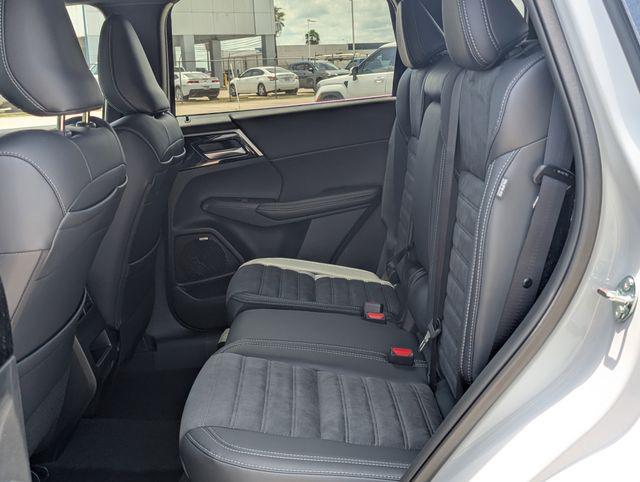 2026 Mitsubishi Outlander LE 1.5T 2WD