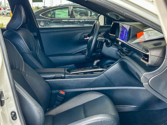 2023 Toyota Crown Platinum