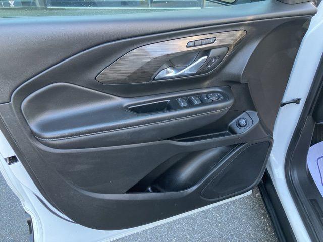 2023 GMC Terrain AWD SLT