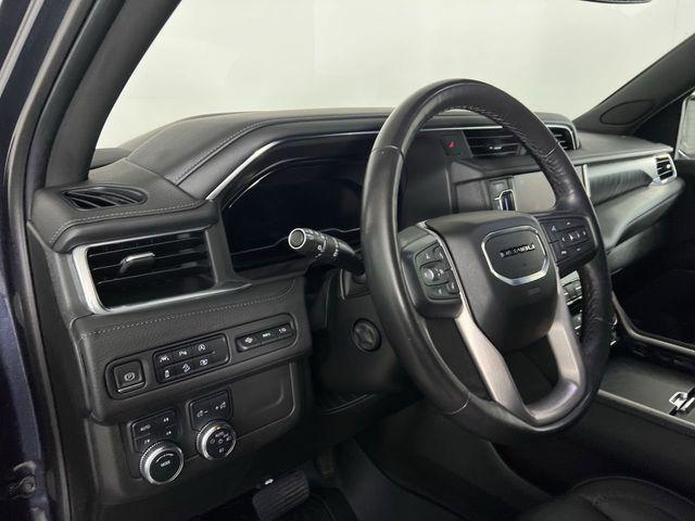 2023 GMC Yukon 4WD Denali