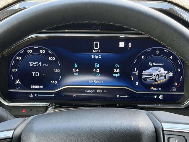 2023 Chevrolet Silverado 1500 4WD Crew Cab Short Bed LT with 2FL