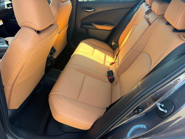 2026 Lexus 300 Premium AWD
