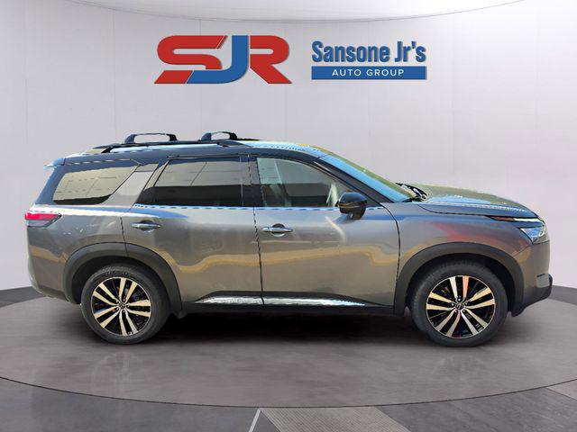 2023 Nissan Pathfinder Platinum 4WD