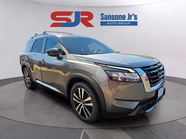2023 Nissan Pathfinder Platinum 4WD