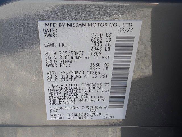 2023 Nissan Pathfinder Platinum 4WD