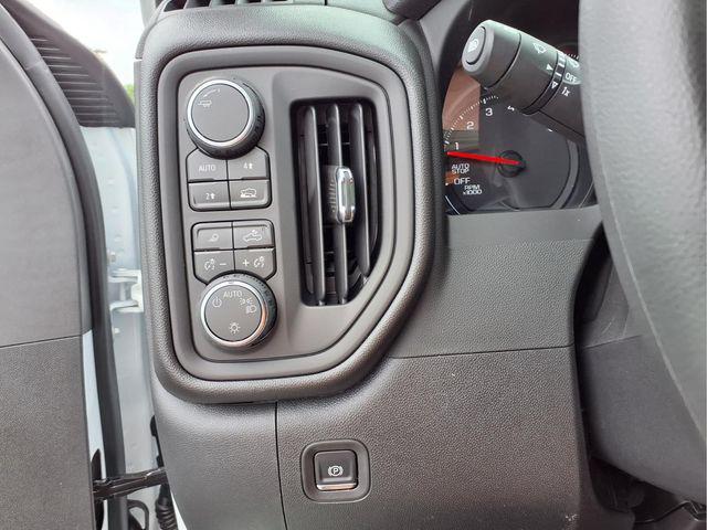 2026 Chevrolet Silverado 1500 4WD Regular Cab Long Bed WT