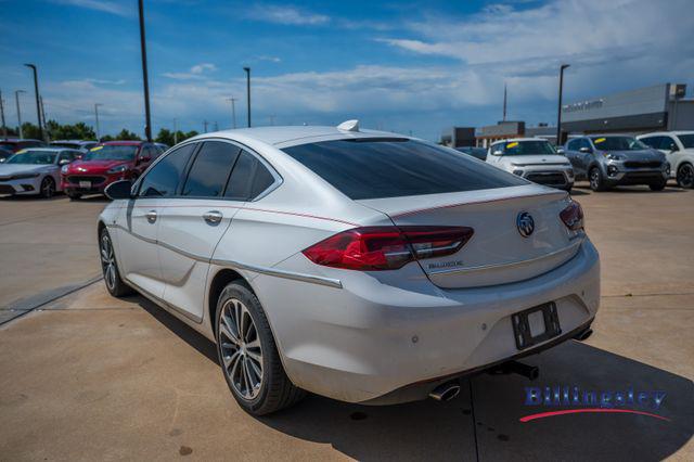 2018 Buick Regal Sportback Essence