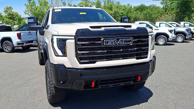2026 GMC Sierra 2500HD Crew Cab, Standard Bed, AT4X, 4WD