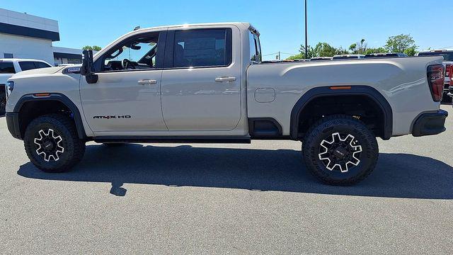 2026 GMC Sierra 2500HD Crew Cab, Standard Bed, AT4X, 4WD