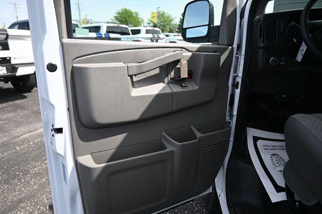 2026 Chevrolet Express Cargo Van 2500 Extended Wheelbase, WT, RWD