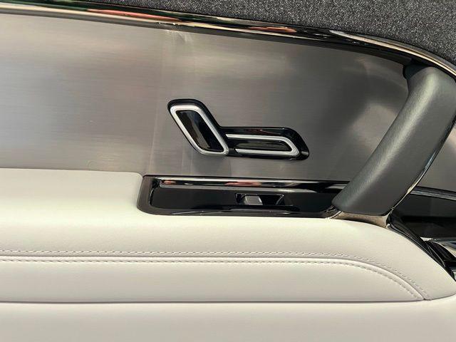 2023 Land Rover Range Rover Sport SE
