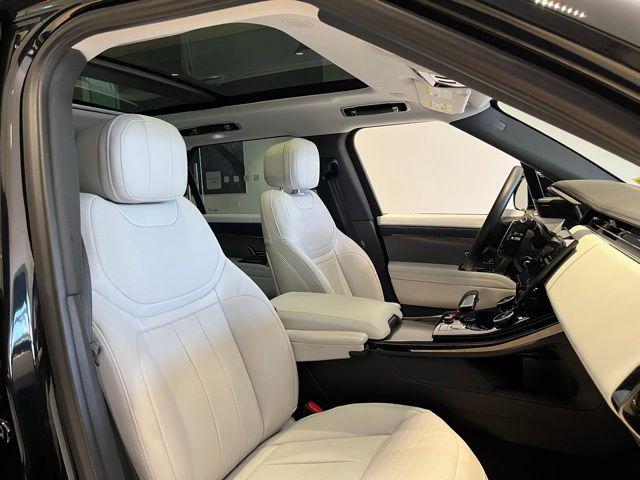 2023 Land Rover Range Rover Sport SE