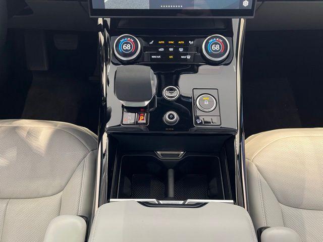 2023 Land Rover Range Rover Sport SE