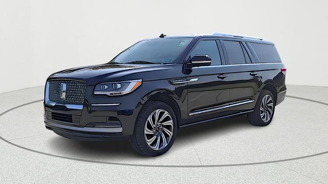 2024 Lincoln Navigator Premiere L