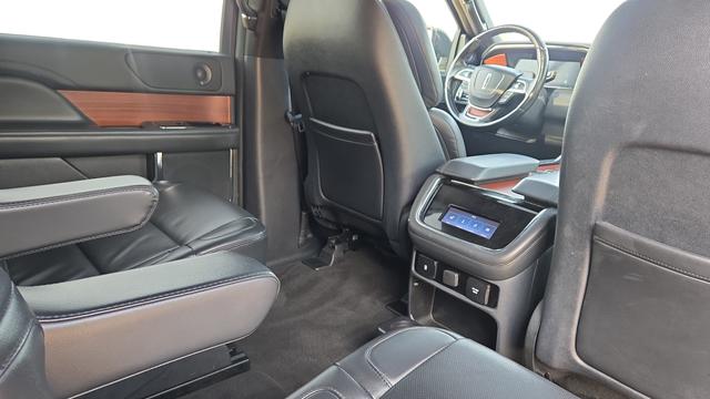 2024 Lincoln Navigator Premiere L