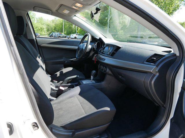 2014 Mitsubishi Lancer ES