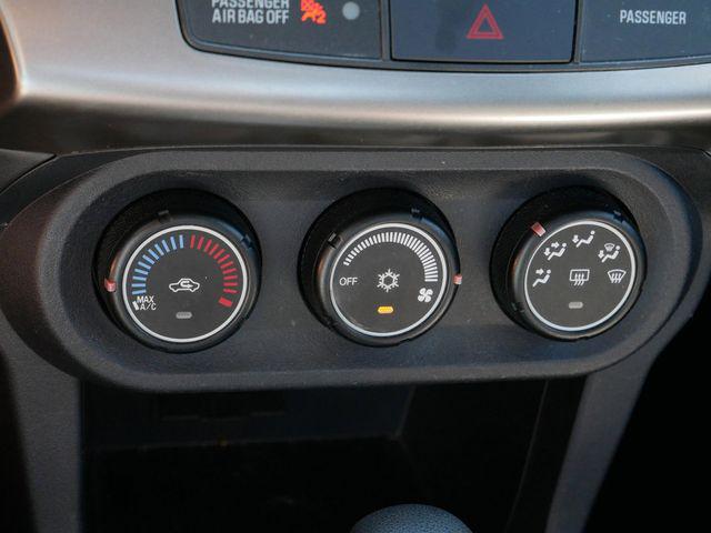 2014 Mitsubishi Lancer ES