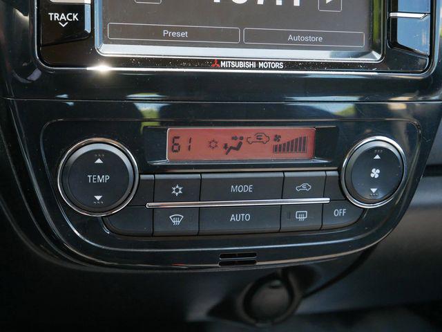 2017 Mitsubishi Mirage SE