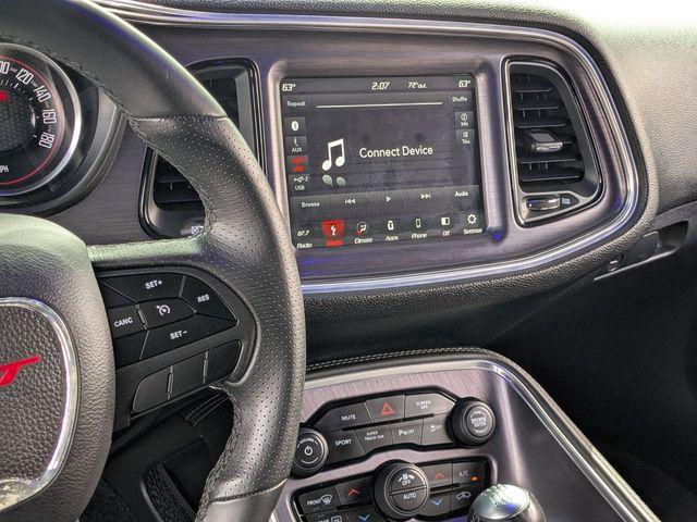 2018 Dodge Challenger 392 Hemi Scat Pack Shaker