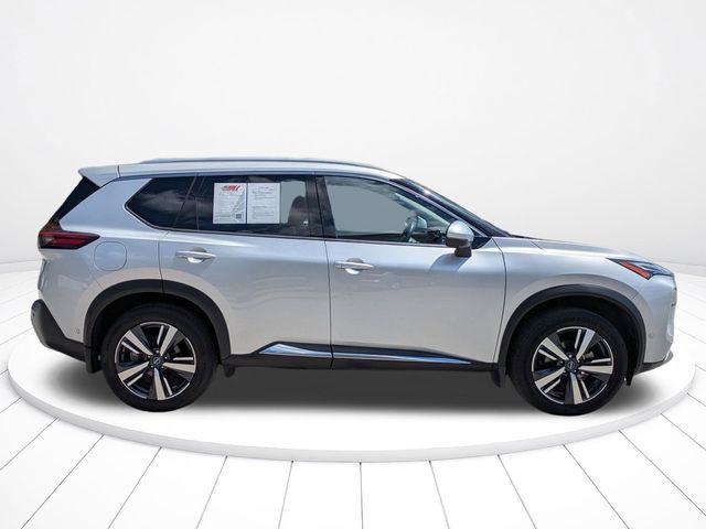 2022 Nissan Rogue Platinum FWD