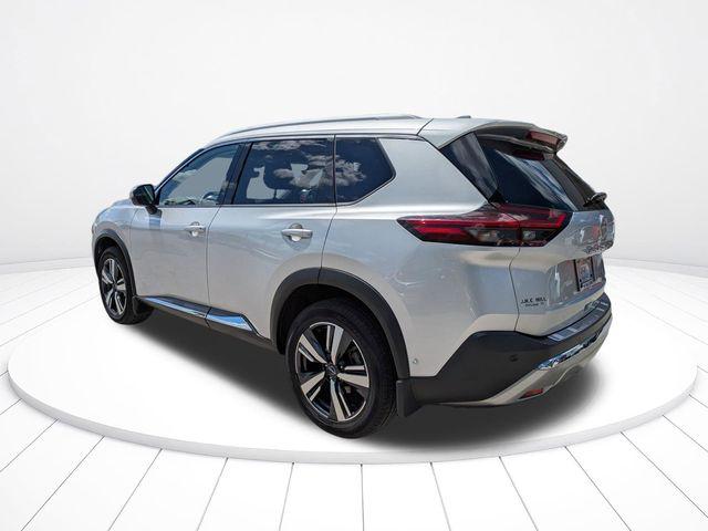 2022 Nissan Rogue Platinum FWD