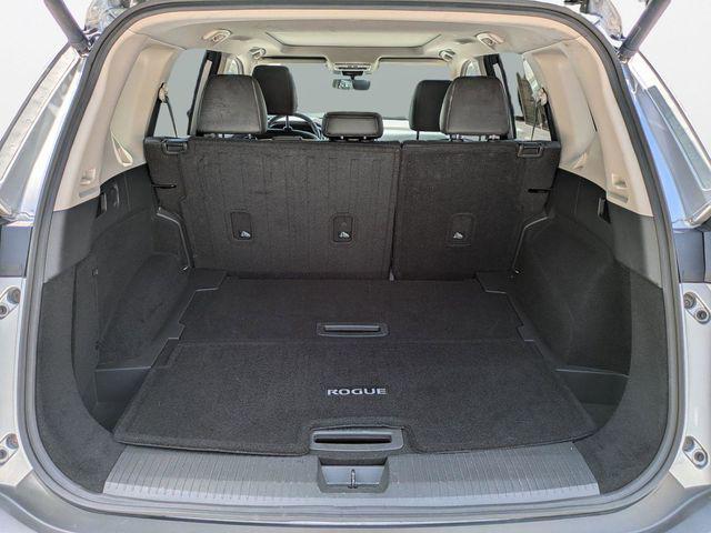 2022 Nissan Rogue Platinum FWD