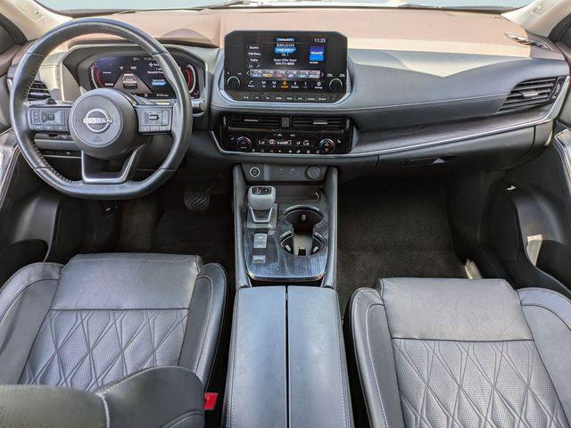 2022 Nissan Rogue Platinum FWD