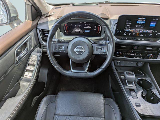 2022 Nissan Rogue Platinum FWD