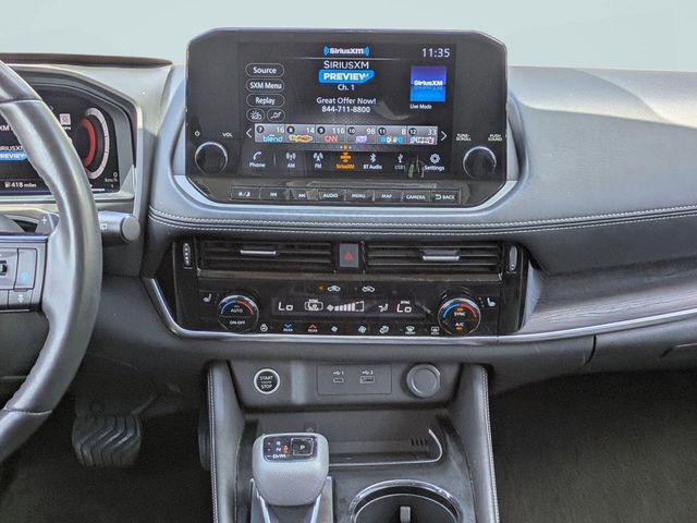2022 Nissan Rogue Platinum FWD