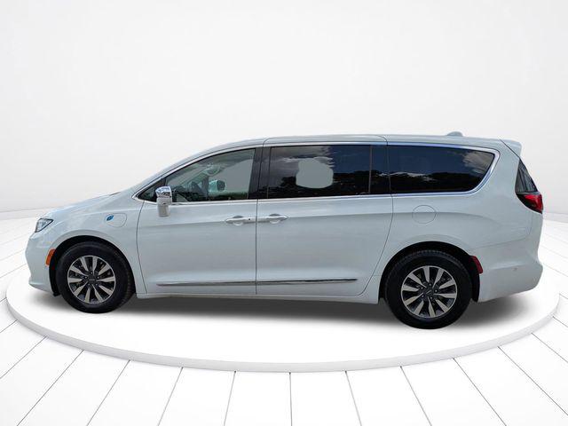 2022 Chrysler Pacifica Hybrid Limited