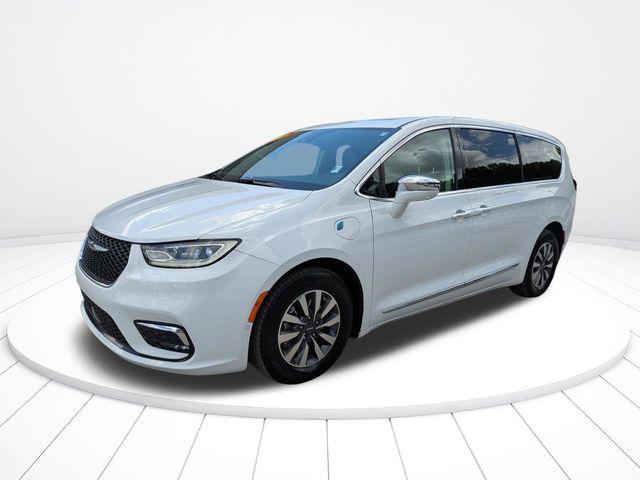 2022 Chrysler Pacifica Hybrid Limited