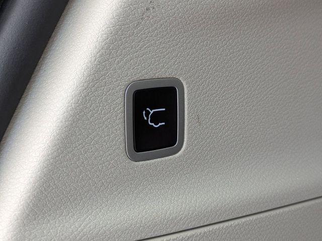 2022 Chrysler Pacifica Hybrid Limited