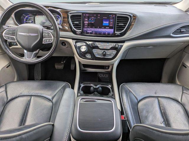 2022 Chrysler Pacifica Hybrid Limited