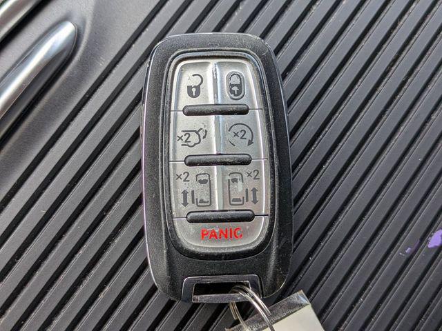 2022 Chrysler Pacifica Hybrid Limited