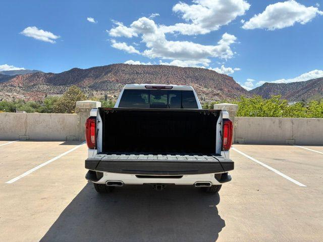 2023 GMC Sierra 1500 4WD Crew Cab Short Box Denali