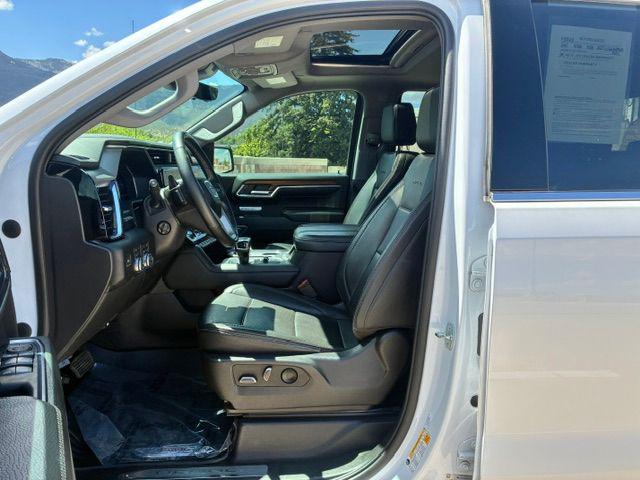 2023 GMC Sierra 1500 4WD Crew Cab Short Box Denali