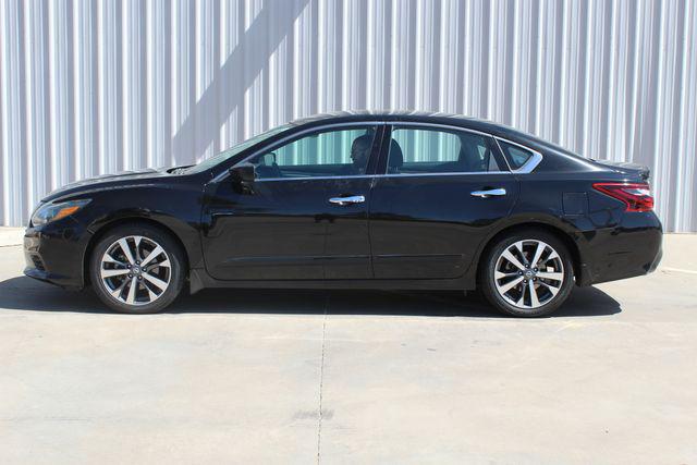 2017 Nissan Altima 2.5 SR