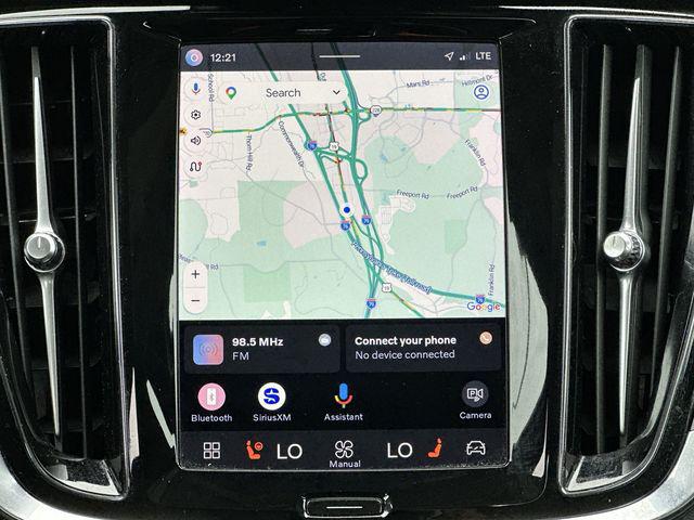 2024 Volvo S60 B5 Core Dark Theme