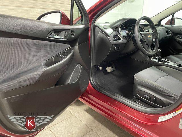 2018 Chevrolet Cruze LT Auto