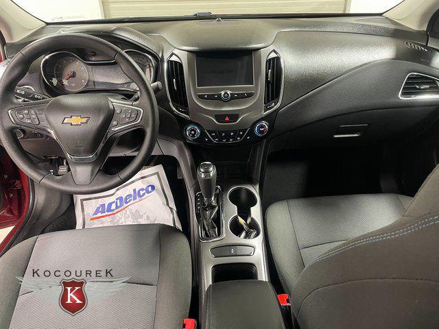 2018 Chevrolet Cruze LT Auto