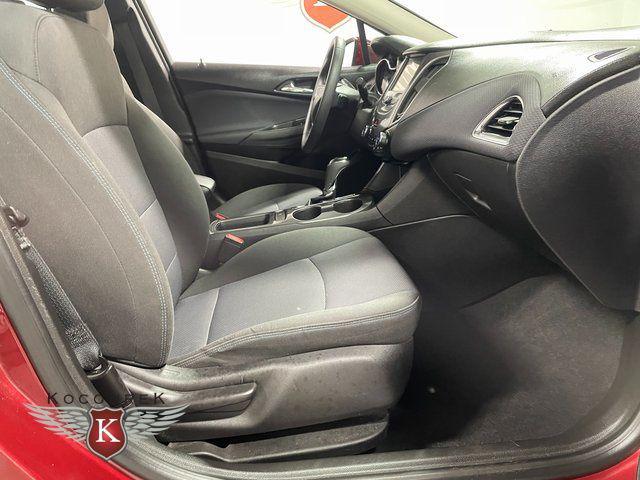 2018 Chevrolet Cruze LT Auto