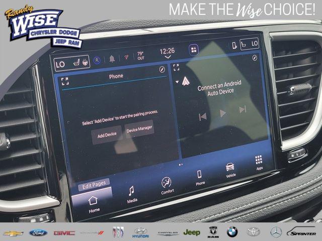 2027 Chrysler Pacifica Select