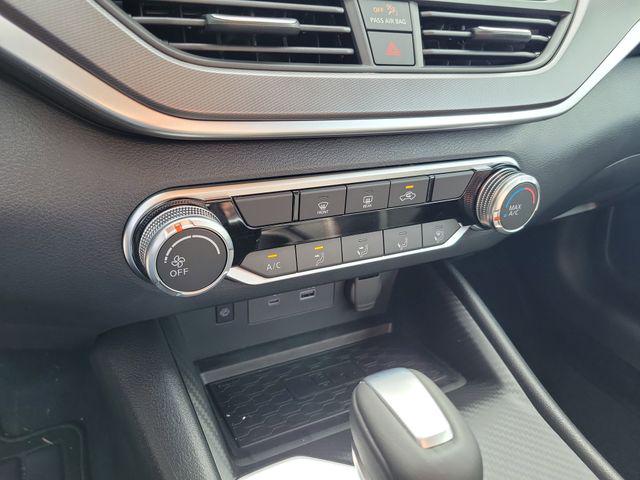 2026 Nissan Altima SR FWD