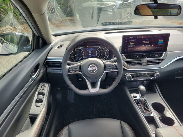 2026 Nissan Altima SR FWD