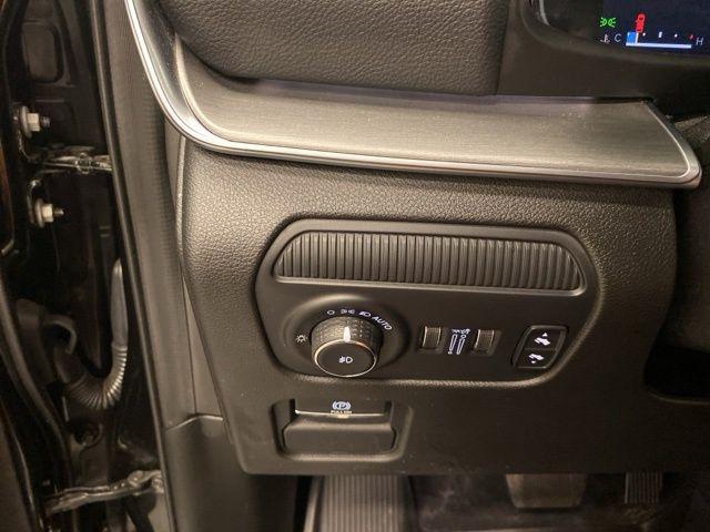 2024 Jeep Wagoneer Series II Carbide 4x4